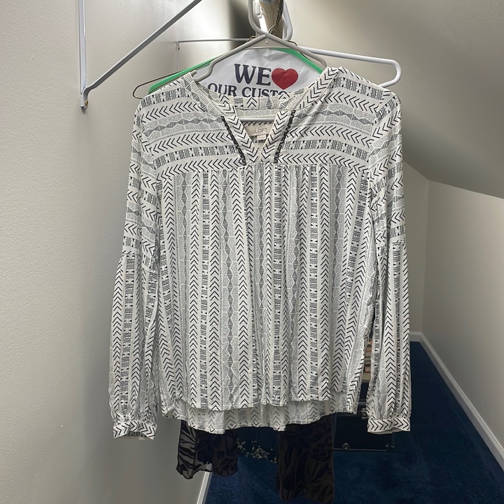 Loft business casual long sleeve shirt